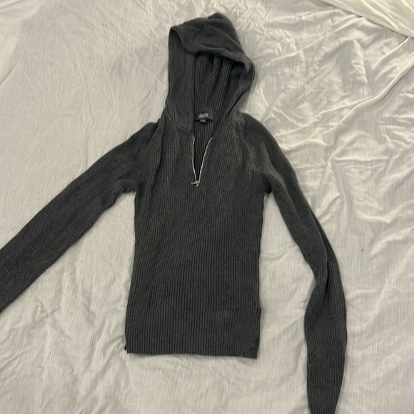 100% Cotton Grey knit long sleeve bundle - Picture 4 of 5